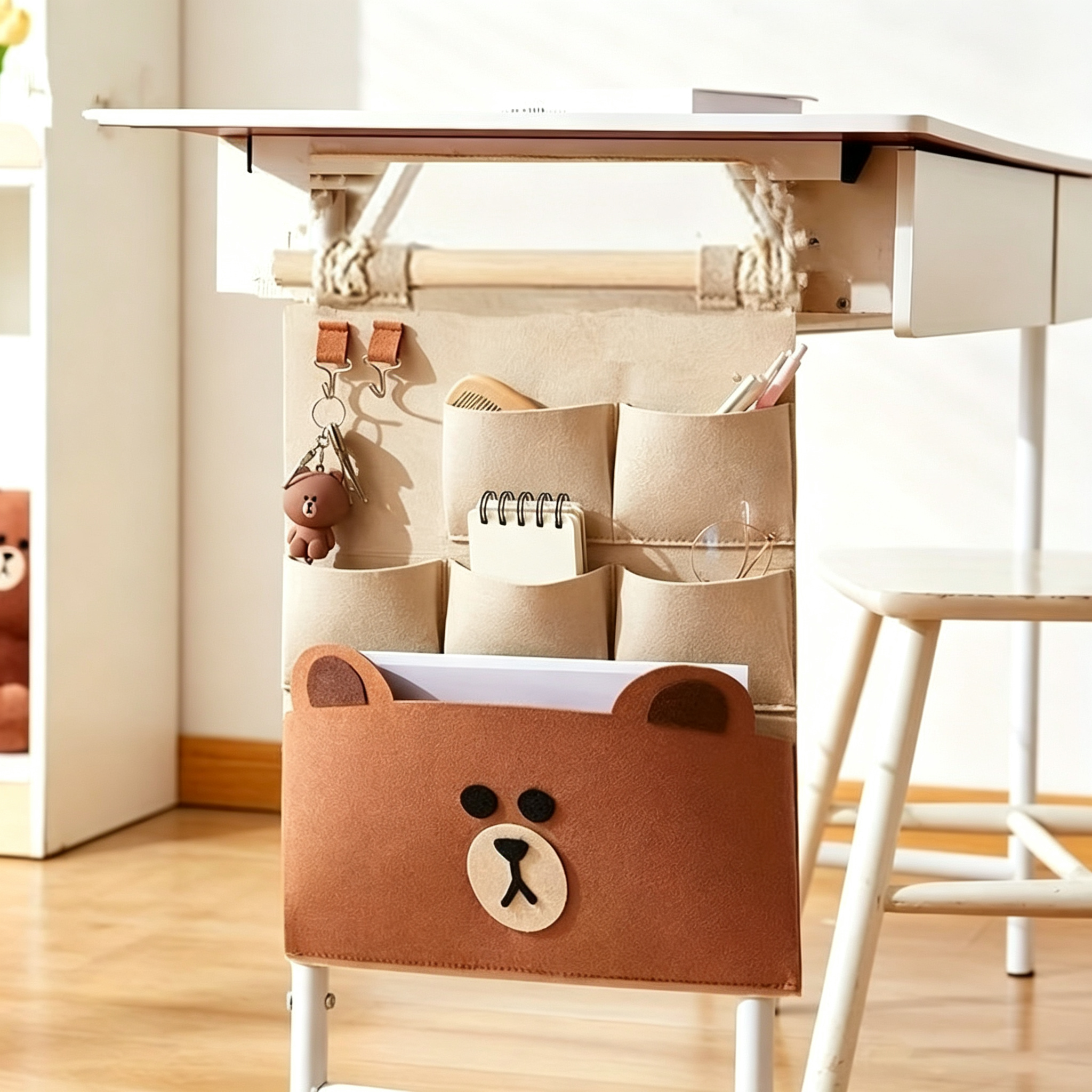 Brown Bear Felt Wall Organizer (with Hooks)